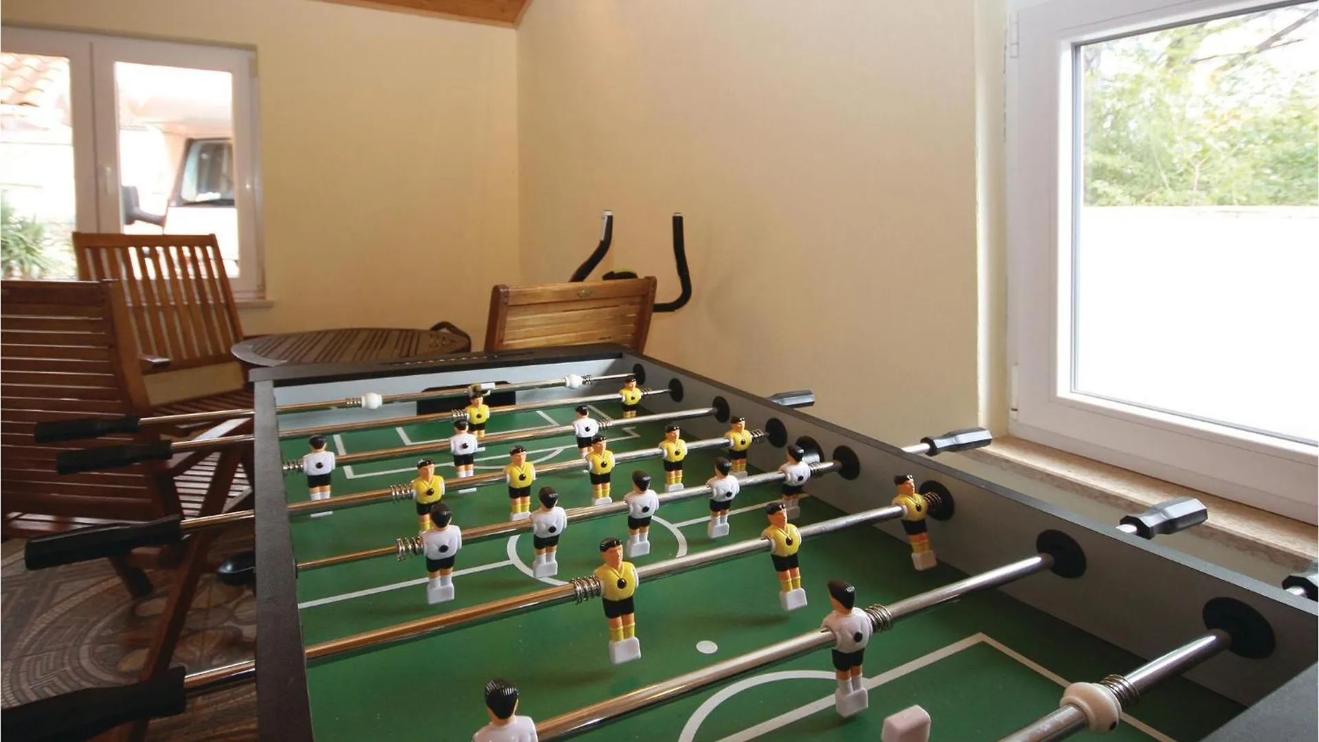 בית נופש שטיניאן Gorgeous Home In Valbandon With Wifi