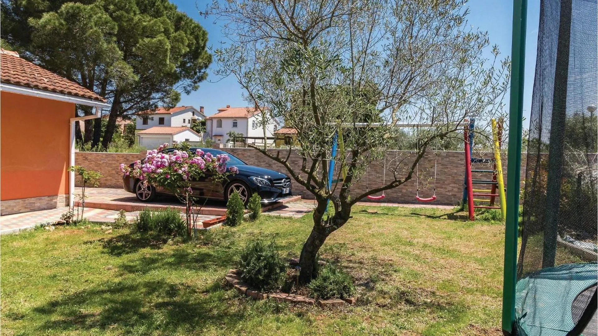 בית נופש שטיניאן Gorgeous Home In Valbandon With Wifi קרואטיה